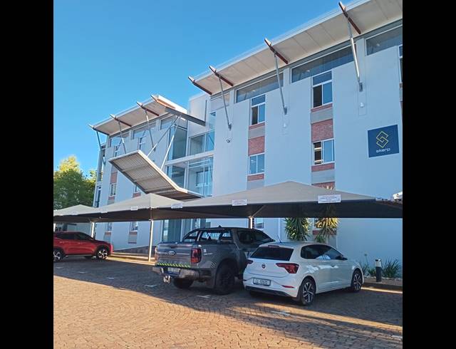221M² OFFICE TO LET IN TECHNO PARK